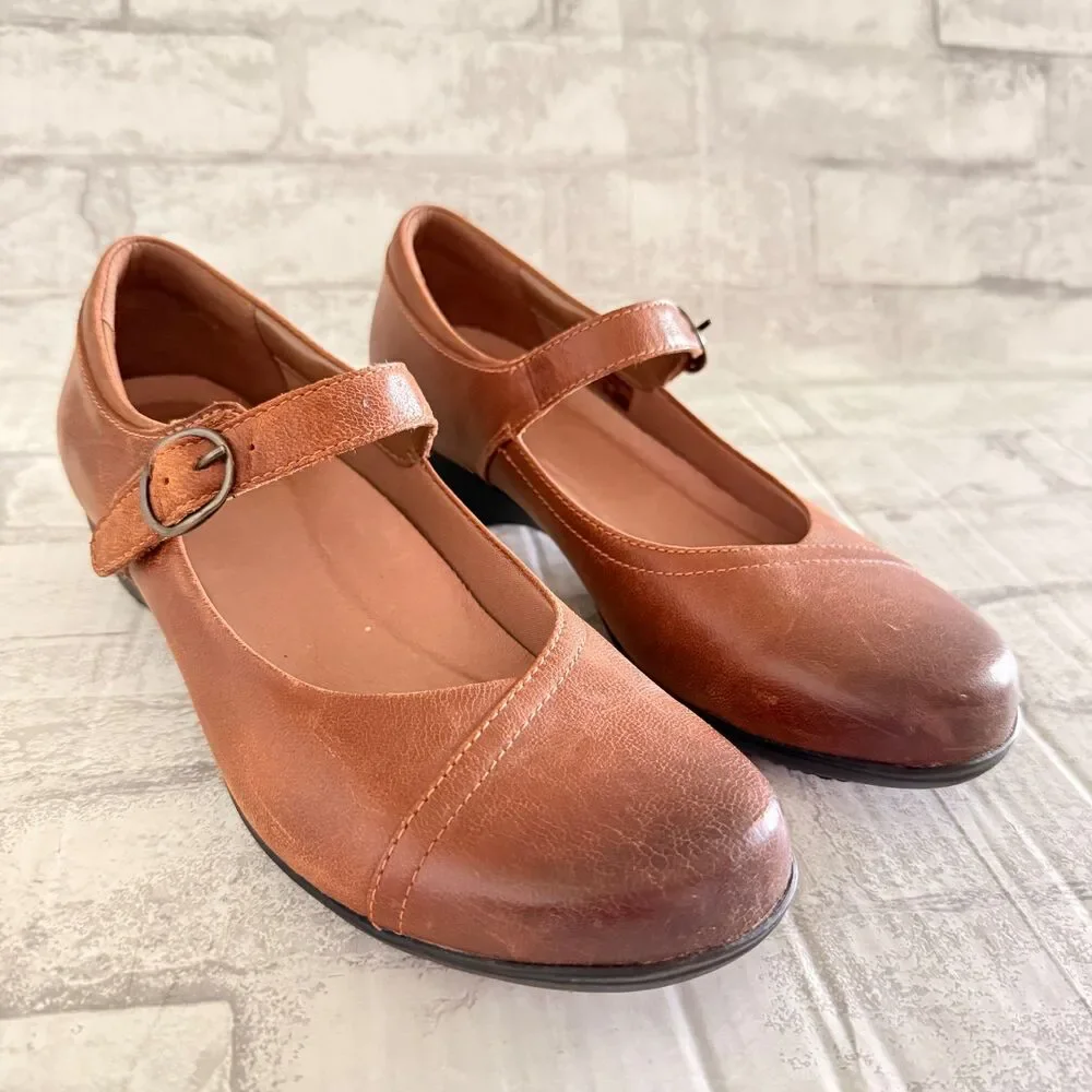 Dansko Fawna Mary Jane Chestnut Burnished Calf Leather Strappy Shoes 39 (8.5-9)